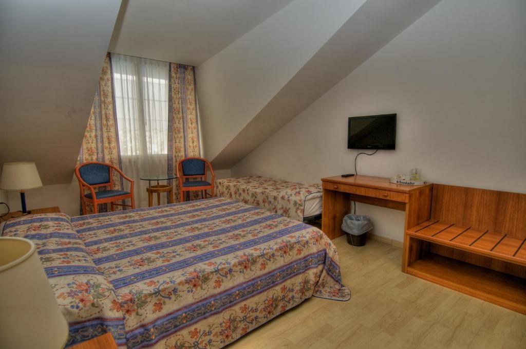 Hotel Caracas Lignano Sabbiadoro Zimmer foto